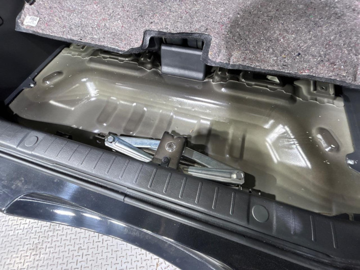 2012 Suzuki Jimny ABA-JB23W (UW-6a0a82167ff49)[5]