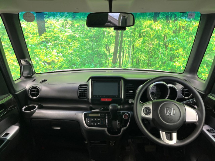 2014 Honda N-BOX DBA-JF1 (UW-6a0a821f9469b)[17]