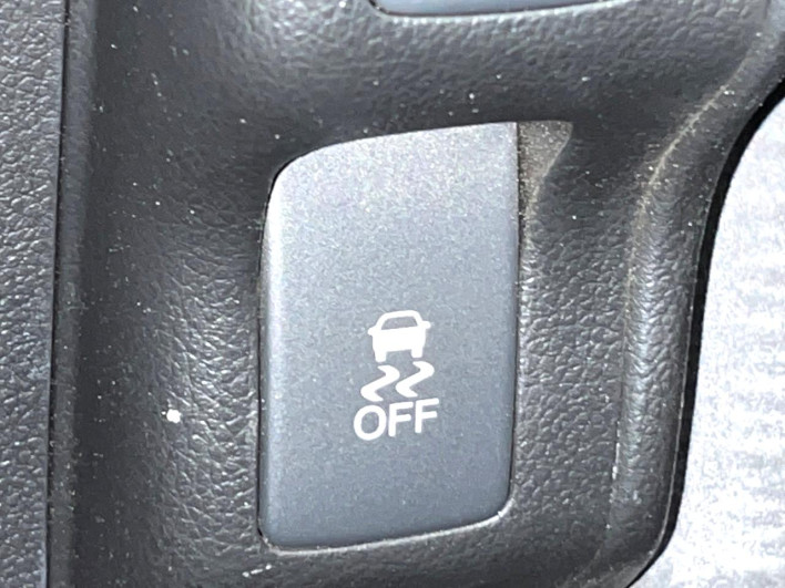 2014 Honda N-BOX DBA-JF1 (UW-6a0a821f9469b)[28]