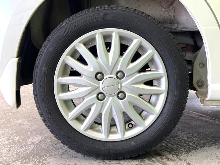 2014 Honda N-BOX DBA-JF1 (UW-6a0a821f9469b)[16]