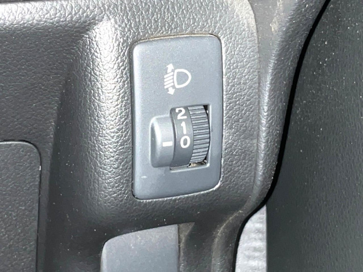 2014 Honda N-BOX DBA-JF1 (UW-6a0a821f9469b)[27]