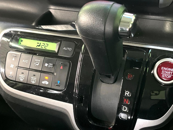 2014 Honda N-BOX DBA-JF1 (UW-6a0a821f9469b)[29]
