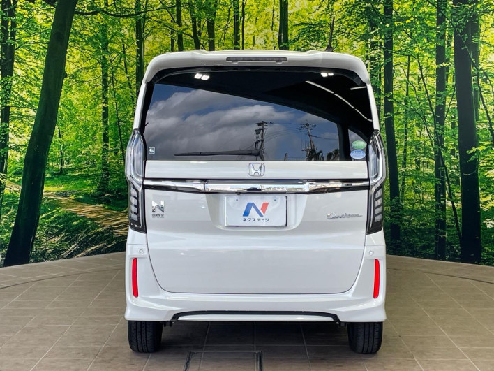 2019 Honda N-BOX CUSTOM DBA-JF3 (UW-6a0a822790617)[8]