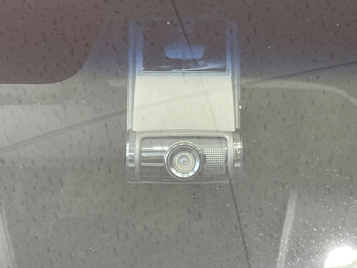 2019 Honda N-BOX CUSTOM DBA-JF3 (UW-6a0a822790617)[13]