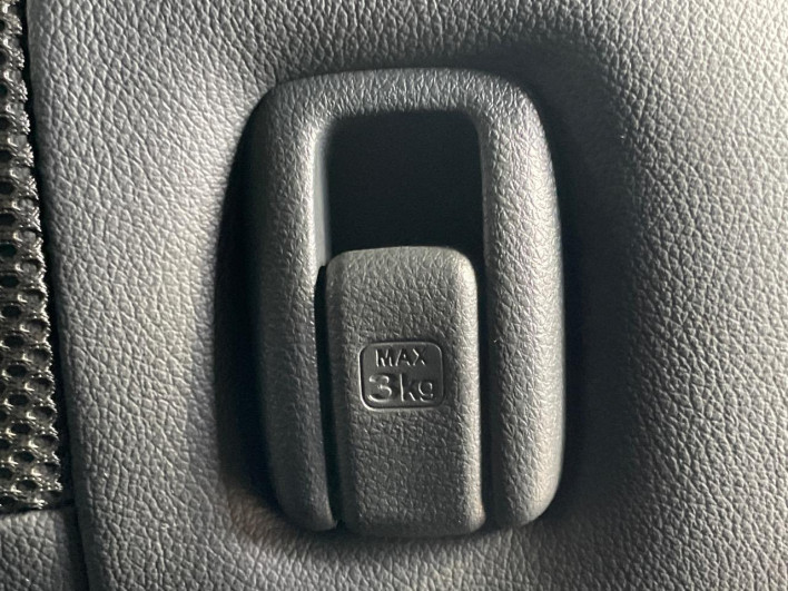 2019 Honda N-BOX CUSTOM DBA-JF3 (UW-6a0a822790617)[24]