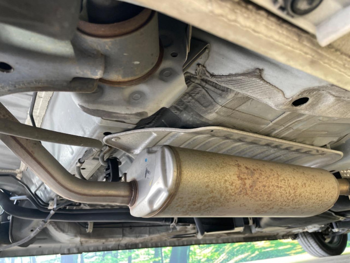 2019 Honda N-BOX CUSTOM DBA-JF3 (UW-6a0a822790617)[29]