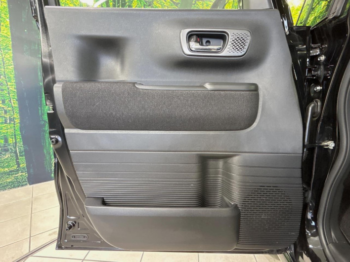2023 Honda N-BOX CUSTOM 6BA-JF5 (UW-6a0a822c637d9)[26]