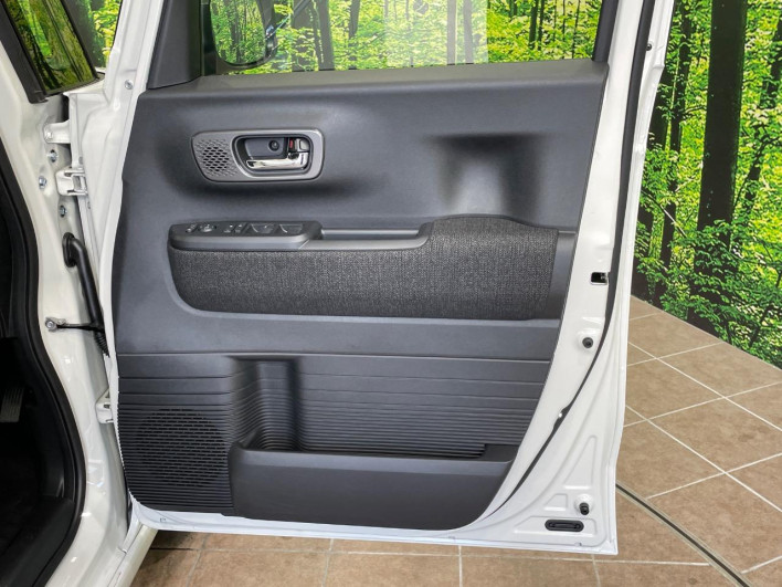 2026 Honda N-BOX CUSTOM 6BA-JF5 (UW-6a0a822f63f0b)[16]