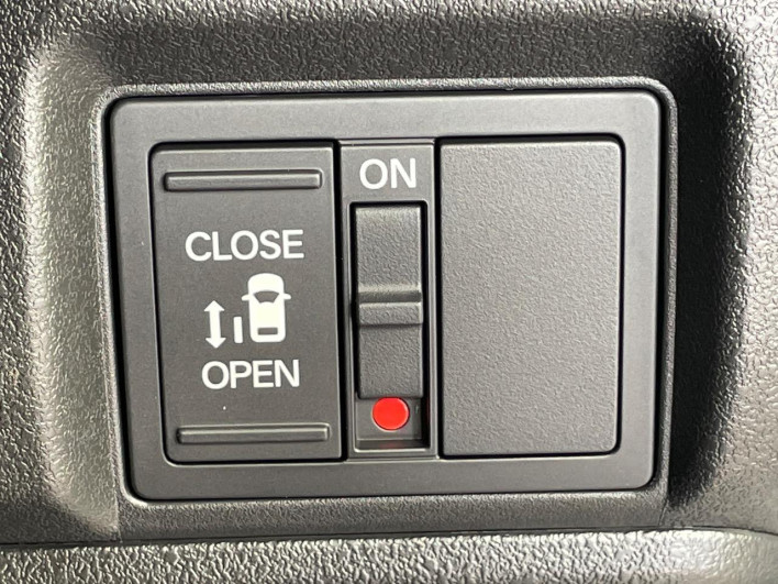 2026 Honda N-BOX CUSTOM 6BA-JF5 (UW-6a0a822f63f0b)[12]