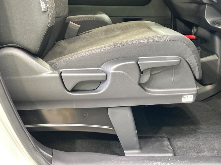 2026 Honda N-BOX CUSTOM 6BA-JF5 (UW-6a0a822f63f0b)[18]