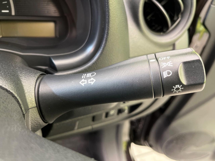 2018 Nissan March DBA-K13 (UW-6a0a8236816b2)[12]