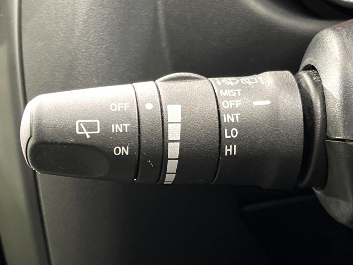2013 Nissan Dualis DBA-KNJ10 (UW-6a0a824125286)[24]