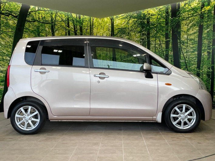 2011 Daihatsu Move DBA-LA100S (UW-6a0a8245e556b)[15]