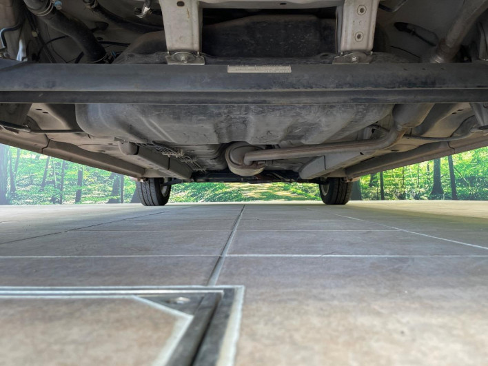 2011 Daihatsu Move DBA-LA100S (UW-6a0a8245e556b)[23]