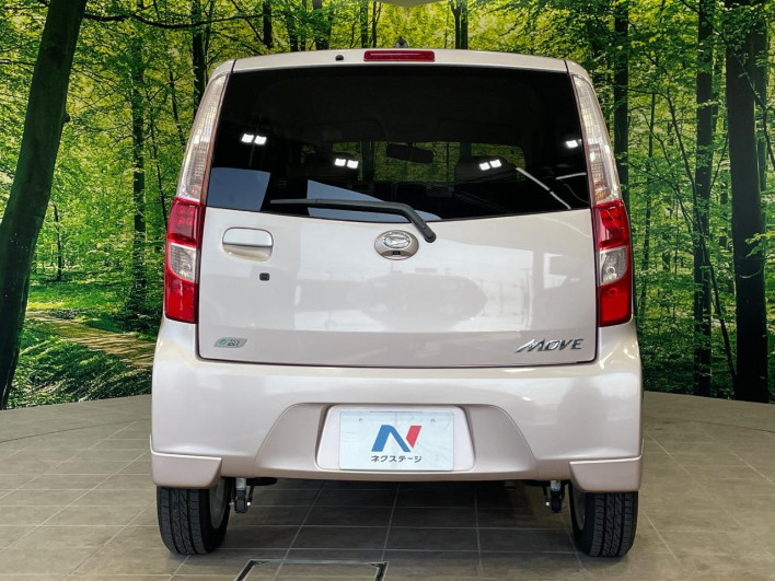 2011 Daihatsu Move DBA-LA100S (UW-6a0a8245e556b)[17]