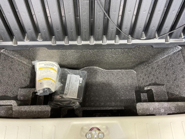 2017 Daihatsu Move DBA-LA150S (UW-6a0a82486bef2)[29]