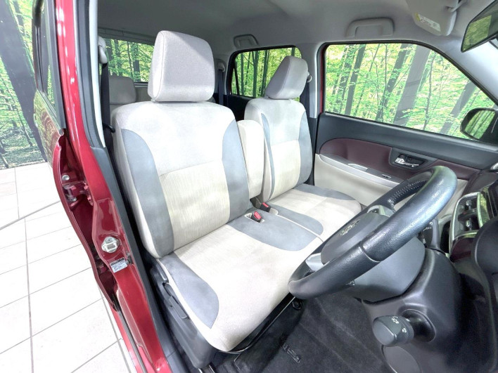 2015 Daihatsu Cast DBA-LA250S (UW-6a0a824a6f6e6)[4]