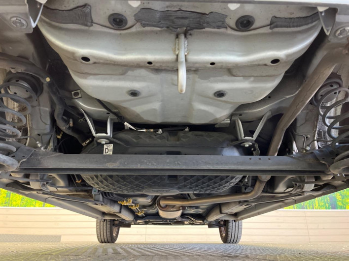 2017 Daihatsu Cast DBA-LA250S (UW-6a0a824b8b721)[14]