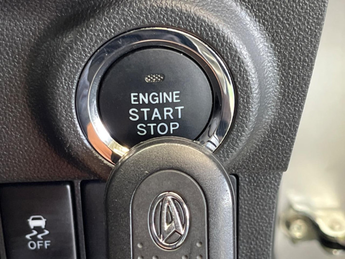 2017 Daihatsu Cast DBA-LA250S (UW-6a0a824b8b721)[27]