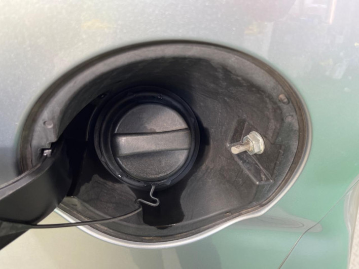 2017 Daihatsu Cast DBA-LA250S (UW-6a0a824b8b721)[24]