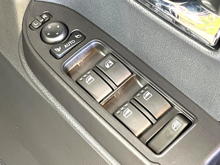 2025 Daihatsu Tanto 5BA-LA650S (UW-6a0a825a59684)[21]