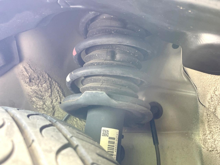 2021 Toyota Pixis Mega 3BA-LA700A (UW-6a0a825addb82)[19]