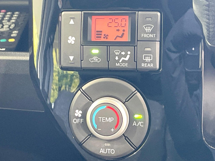 2021 Toyota Pixis Mega 3BA-LA700A (UW-6a0a825addb82)[28]