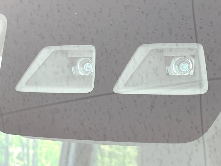 2021 Toyota Pixis Mega 3BA-LA700A (UW-6a0a825addb82)[14]