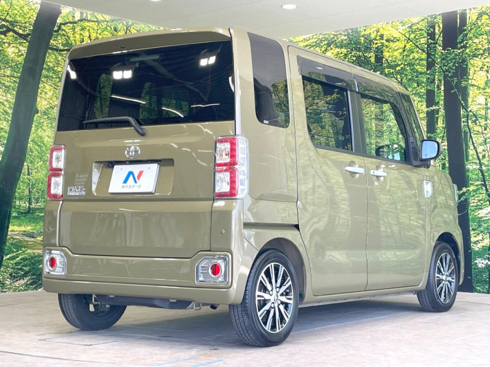 2021 Toyota Pixis Mega 3BA-LA700A (UW-6a0a825addb82)[8]
