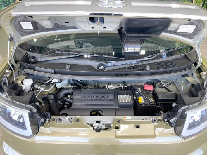 2021 Toyota Pixis Mega 3BA-LA700A (UW-6a0a825addb82)[15]
