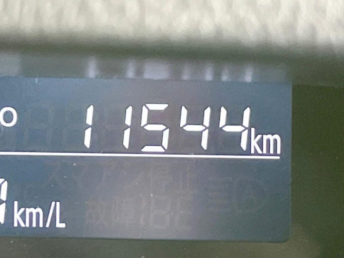 2021 Toyota Pixis Mega 3BA-LA700A (UW-6a0a825addb82)[2]