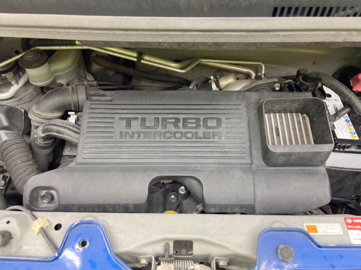 2015 Daihatsu Wake DBA-LA700S (UW-6a0a825b074e1)[4]