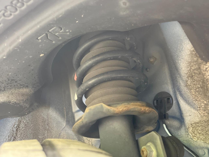 2015 Daihatsu Wake DBA-LA700S (UW-6a0a825b074e1)[12]