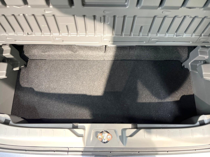 2023 Daihatsu Taft 5BA-LA900S (UW-6a0a8261dbd93)[11]