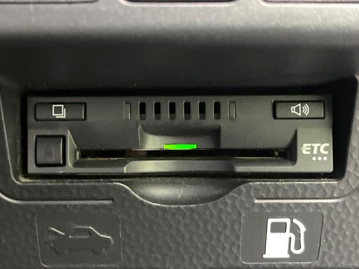 2018 Toyota Roomy DBA-M900A (UW-6a0a8268117e7)[28]