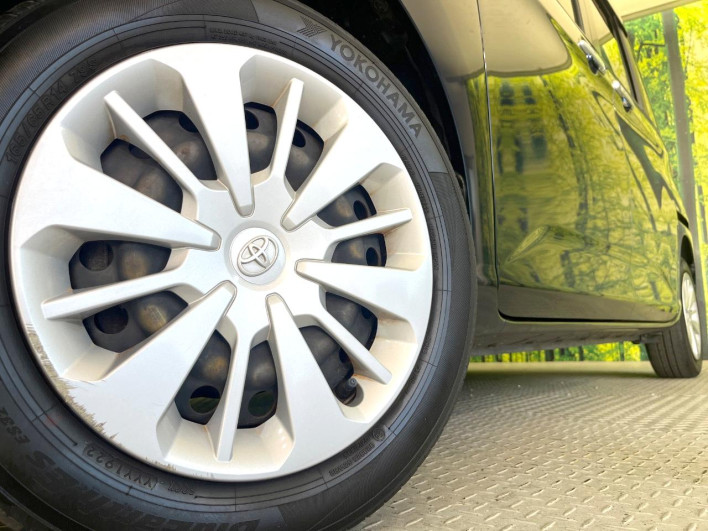 2018 Toyota Roomy DBA-M900A (UW-6a0a8268117e7)[15]