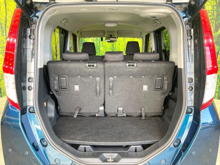 2018 Toyota Roomy DBA-M900A (UW-6a0a8268117e7)[12]