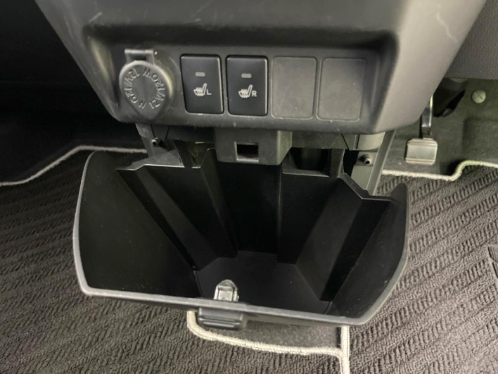 2018 Toyota Roomy DBA-M900A (UW-6a0a8268117e7)[23]