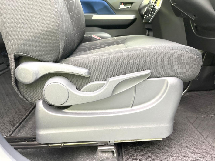 2019 Toyota TANK DBA-M900A (UW-6a0a8268f3fd8)[19]