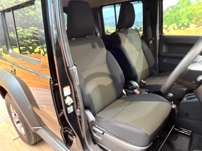 2025 Suzuki Jimny Nomad 3BA-JC74W (UW-6a0a82719db45)[21]