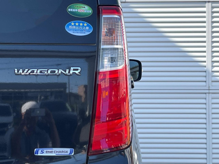 2016 Suzuki Wagon R DAA-MH44S (UW-6a0a827a4313a)[16]