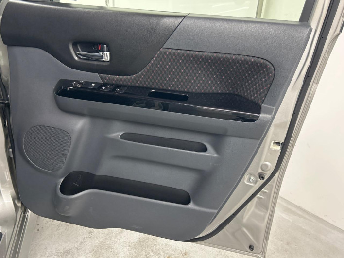 2015 Suzuki Spacia Custom DAA-MK42S (UW-6a0a827c4bffc)[17]