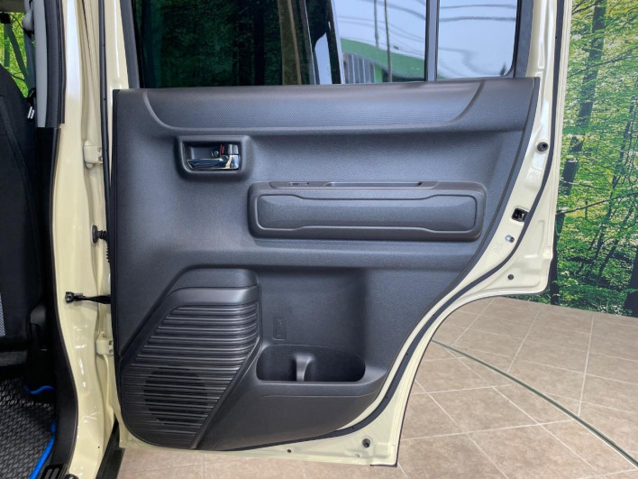 2023 Suzuki Hustler 5AA-MR92S (UW-6a0a828b3e356)[22]