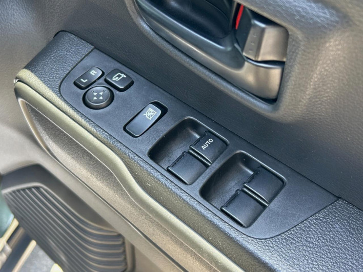 2023 Suzuki Hustler 5AA-MR92S (UW-6a0a828b56f6b)[17]