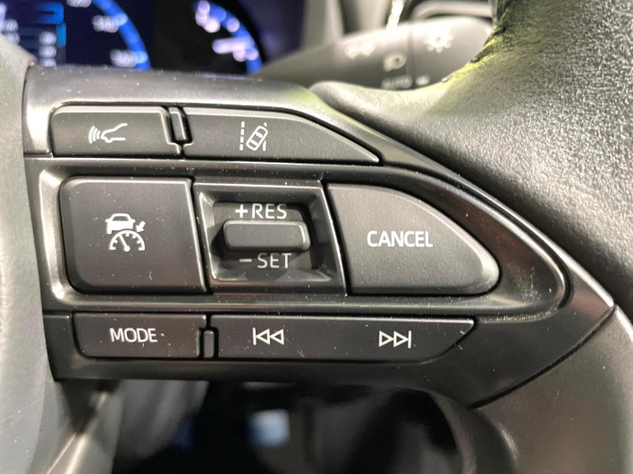 2023 Toyota Yaris Cross 6AA-MXPJ10 (UW-6a0a829dd02ff)[29]