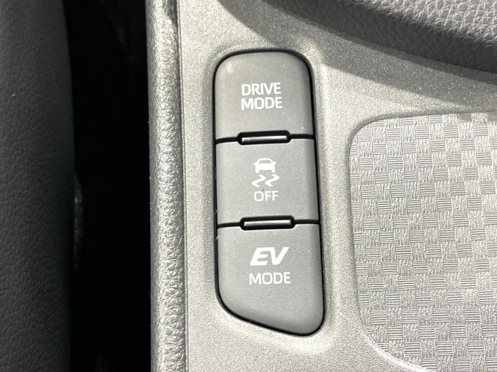 2023 Toyota Yaris Cross 6AA-MXPJ10 (UW-6a0a829dd02ff)[26]
