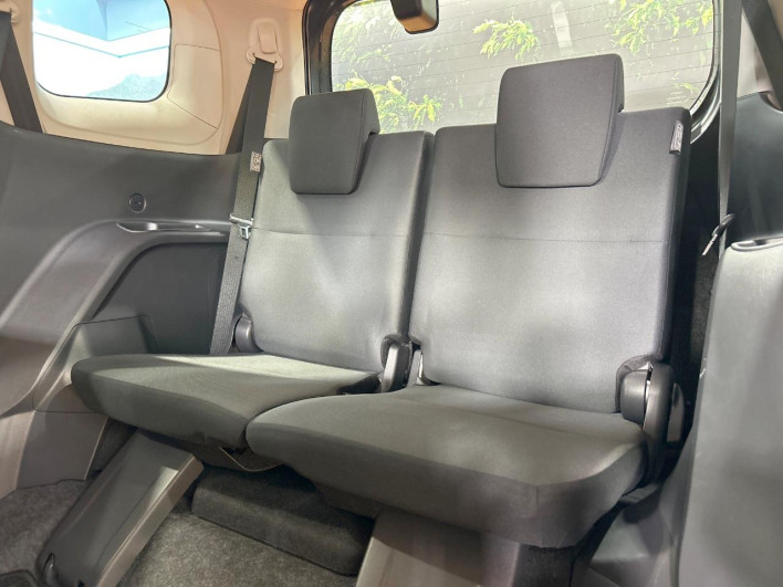 2023 Toyota Sienta 6AA-MXPL10G (UW-6a0a82a328302)[27]