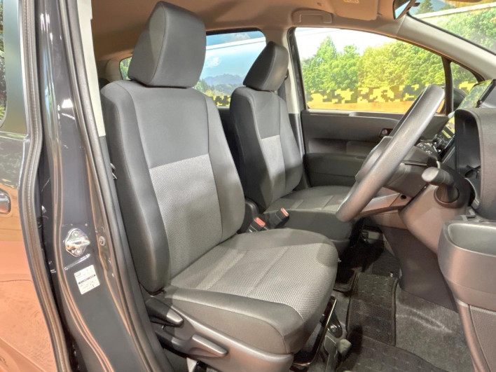 2023 Toyota Sienta 6AA-MXPL10G (UW-6a0a82a328302)[24]