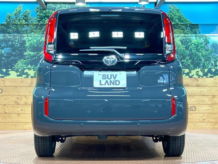 2023 Toyota Sienta 6AA-MXPL10G (UW-6a0a82a328302)[15]