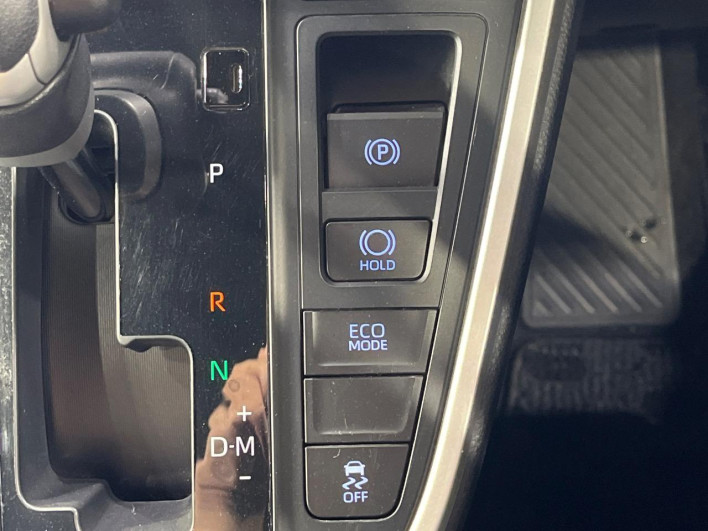 2022 Toyota Voxy 6BA-MZRA90W (UW-6a0a82ab73b66)[12]